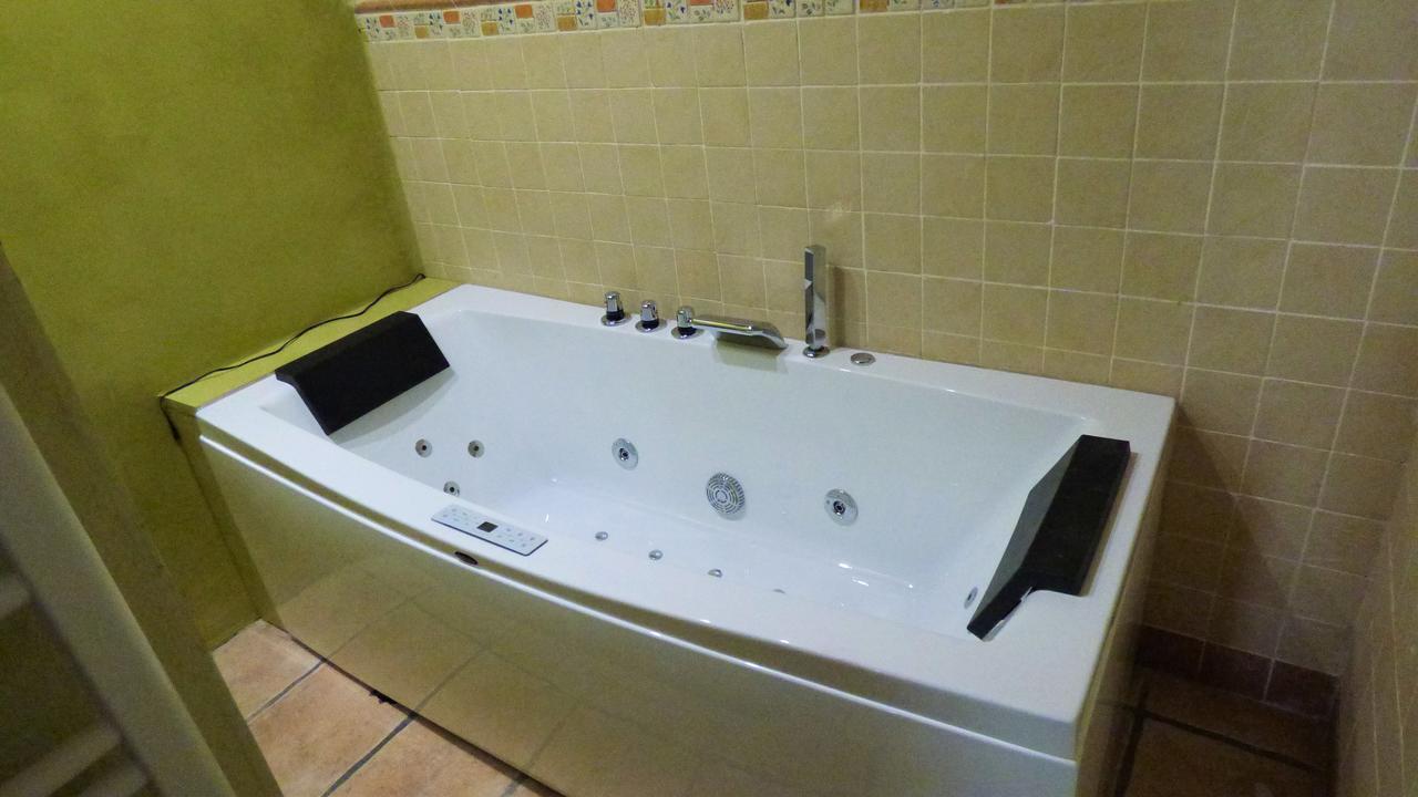 Albergue Boi Romanic Suites Barruera Exterior photo