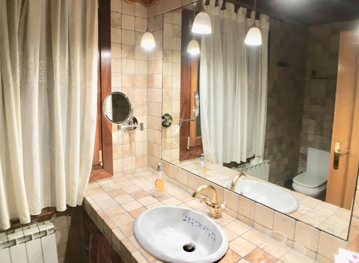 Albergue Boi Romanic Suites Barruera Exterior photo